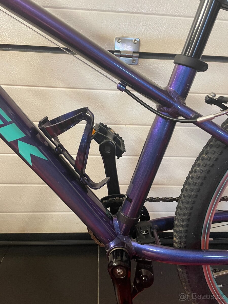 Prodám Dětské horské kolo Trek Wahoo 26 - fialová - 4