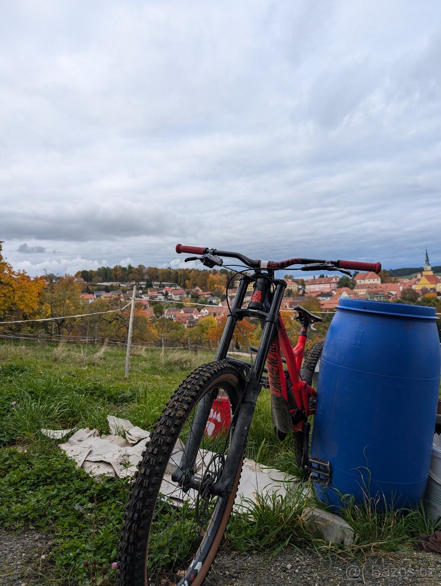 Prodám Commencal Supreme dh 4 - 4