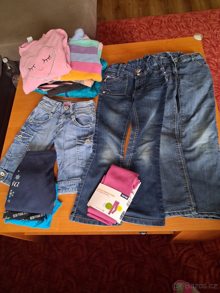 Hilčičí oblečení vel.122/128 - 4