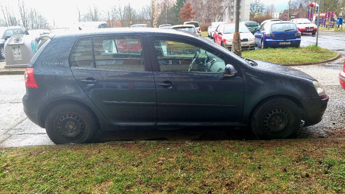 Golf 5, automat, pojízdne - 4