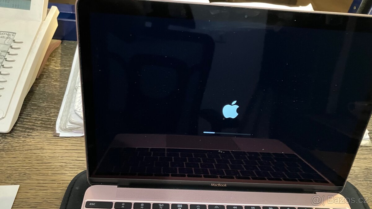 MacBook 12" - 4
