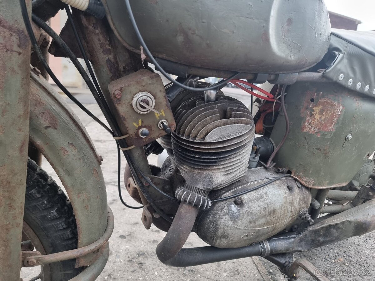 JAWA 350 Monark - 4