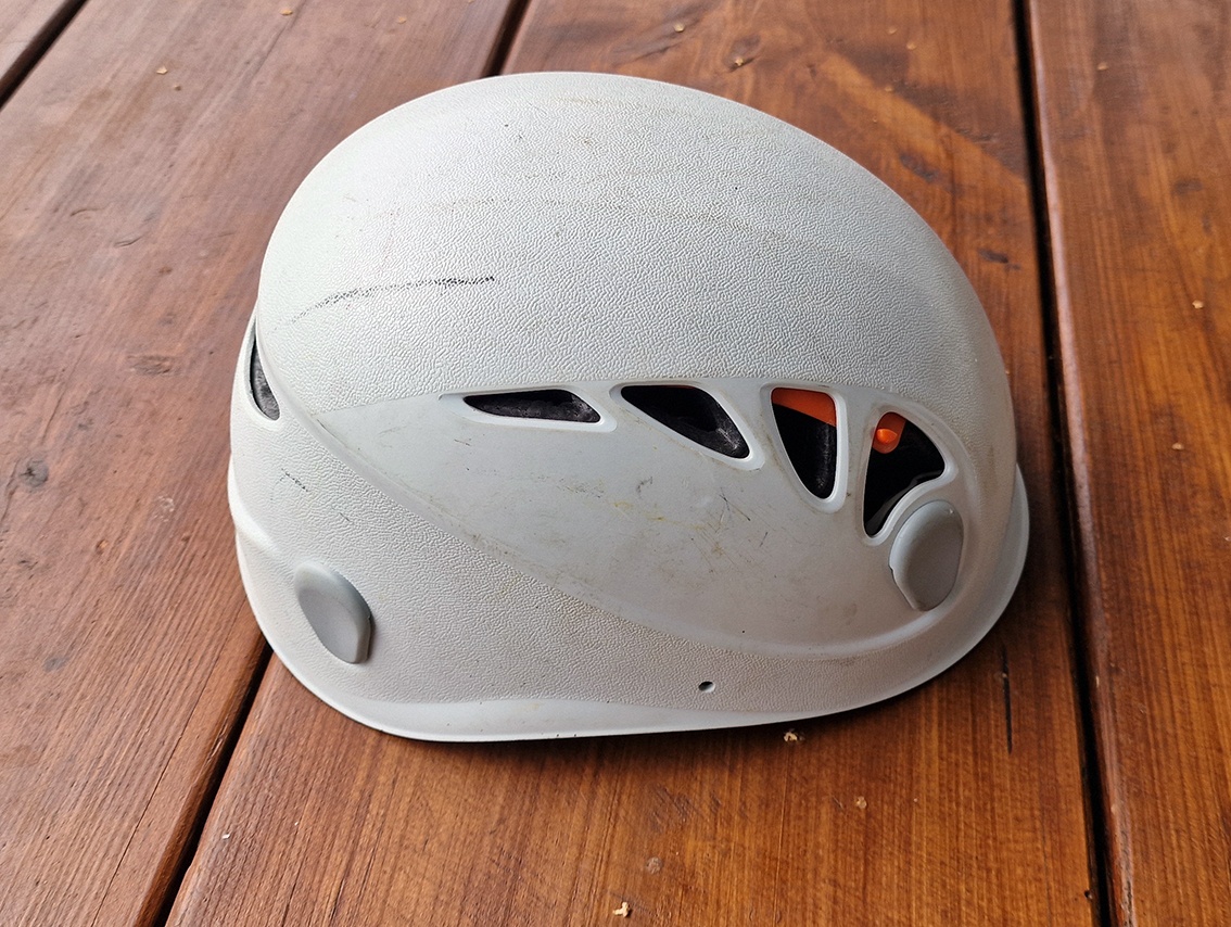 Přilba Petzl Elios - 4