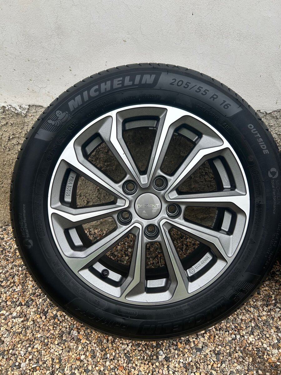 Prodám letní komplet Dezent - 4