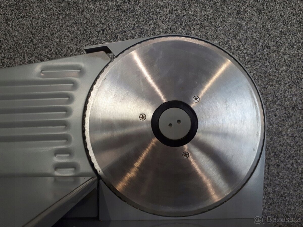 Kráječ Alaska FS 1010M - 4