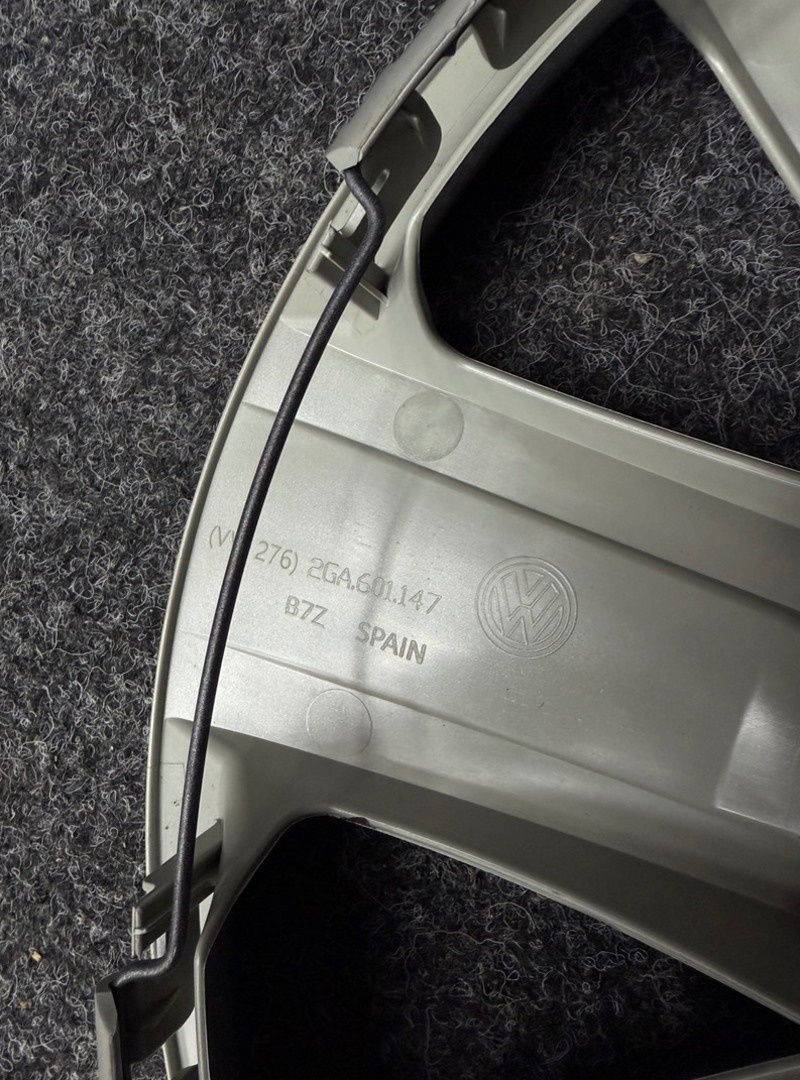 Poklice / kryty kol VW 16” nove - 4