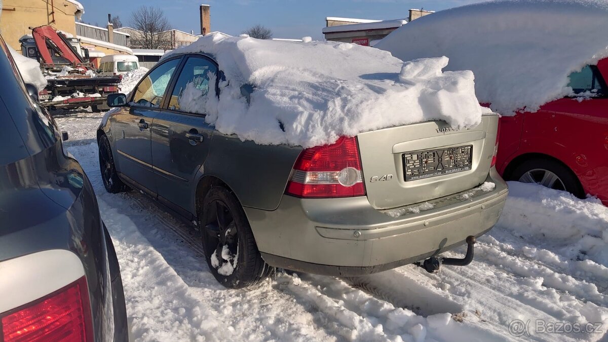 ND Volvo S40 2.4i - 4
