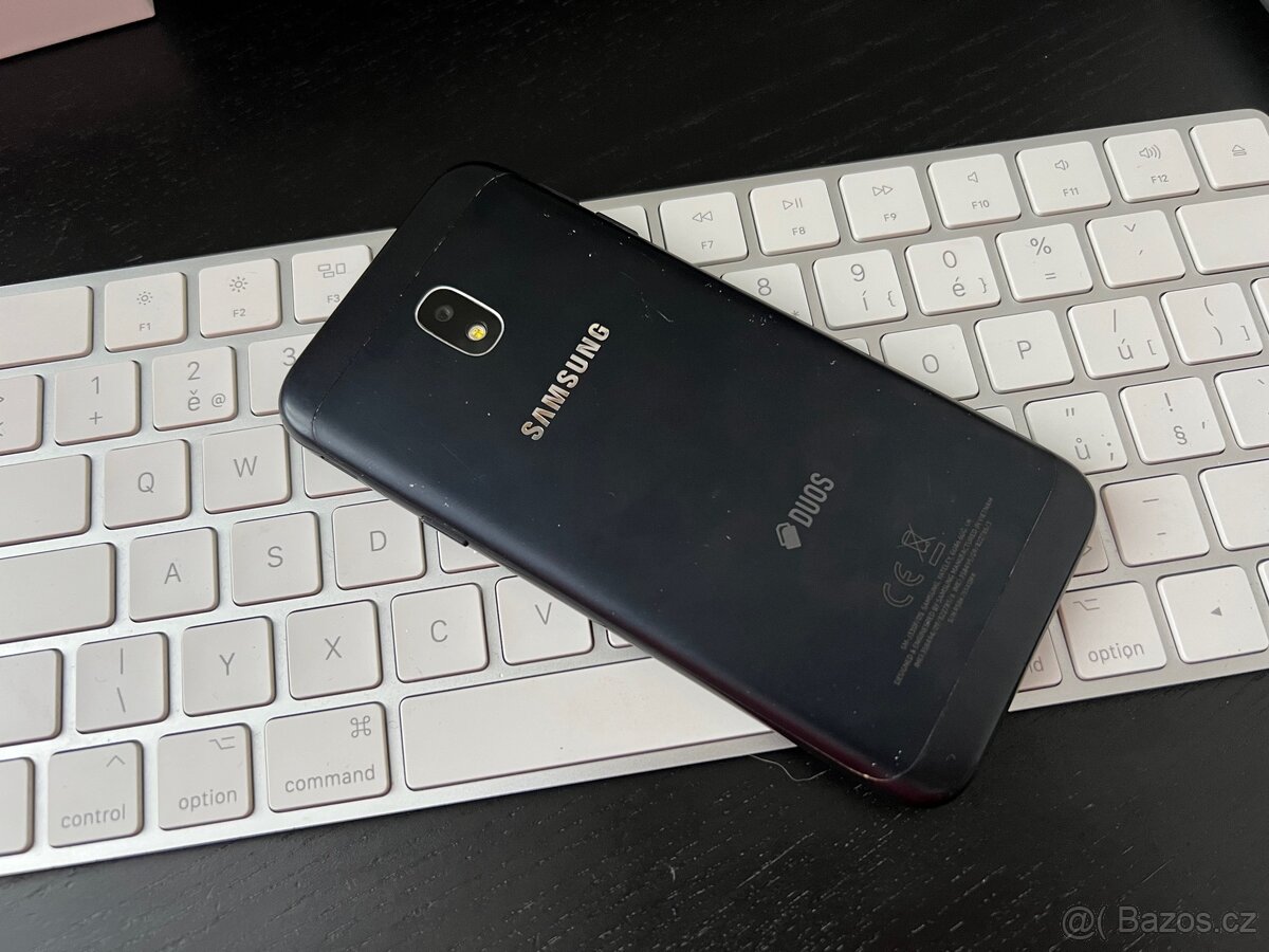 Samsung galaxy J5 17 - 4