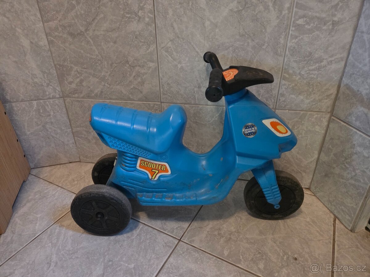 Kolo, koloběžka, odrážedlo - 4