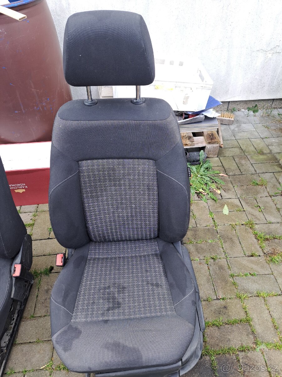 Sedacky polo 6r fabia3 - 4