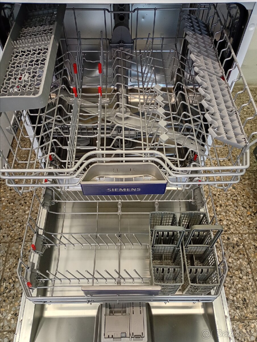 Myčka nádobí Siemens IQ 300 - 4
