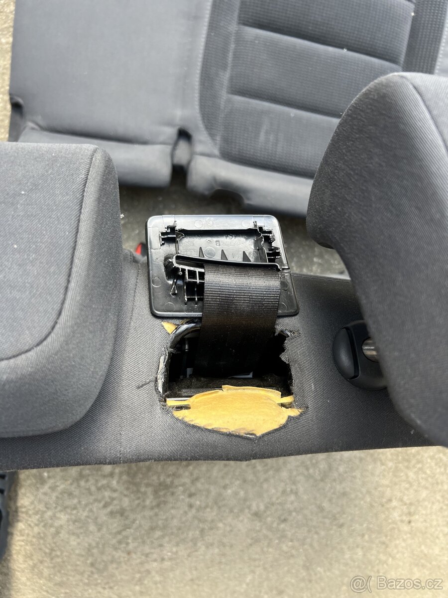 Sedačky Golf 5 variant - 4