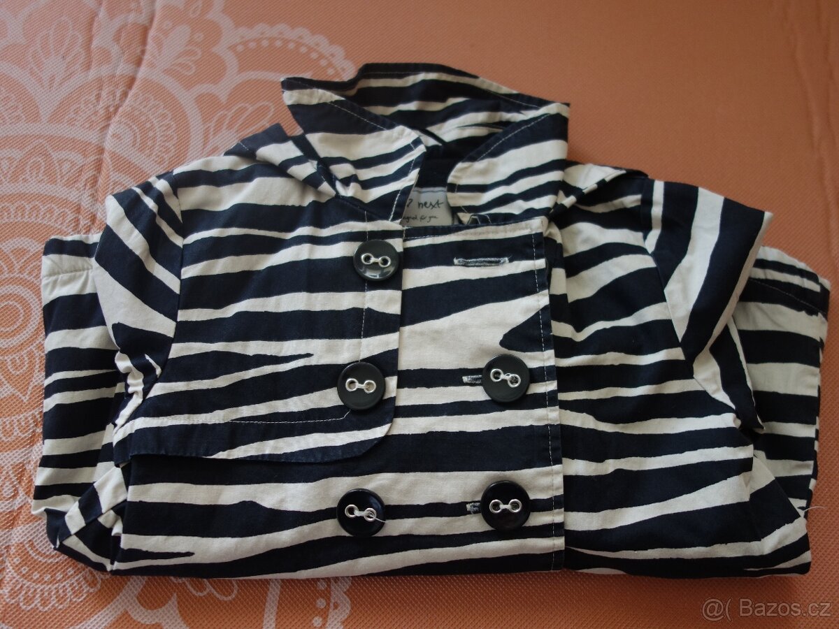 Kabátek téměř nový zn.Next vel.104 - 4
