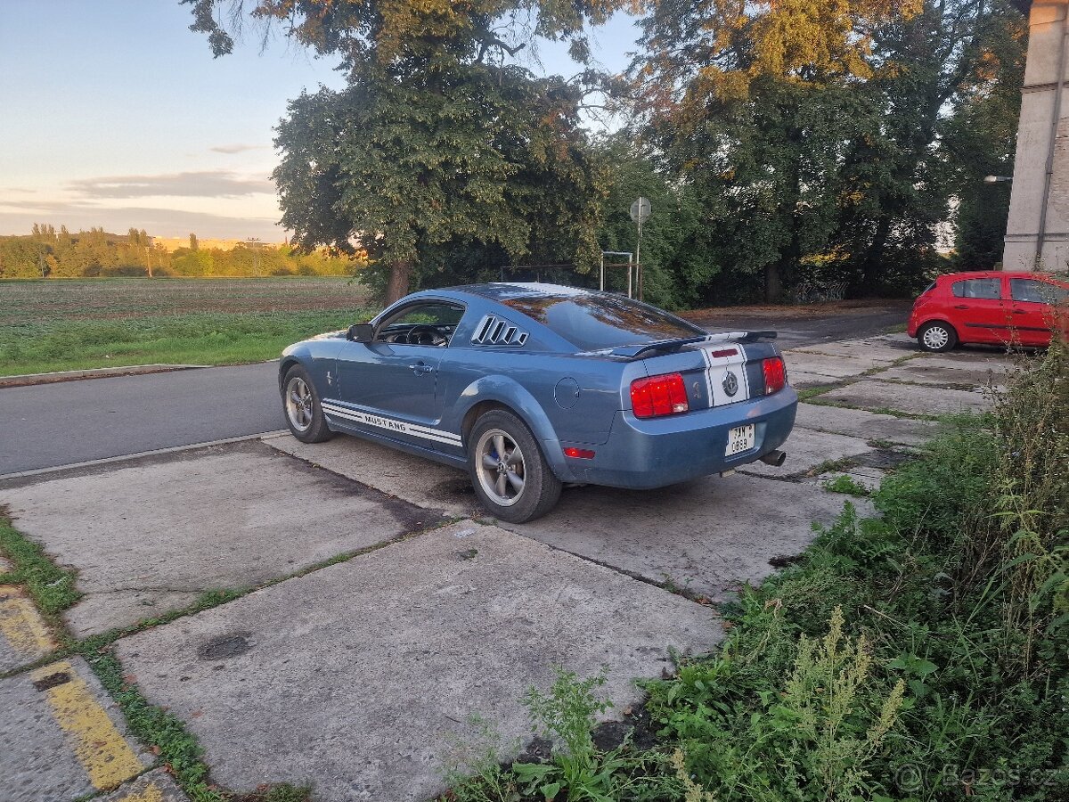 Ford Mustang 4.0 V6 automat - 4
