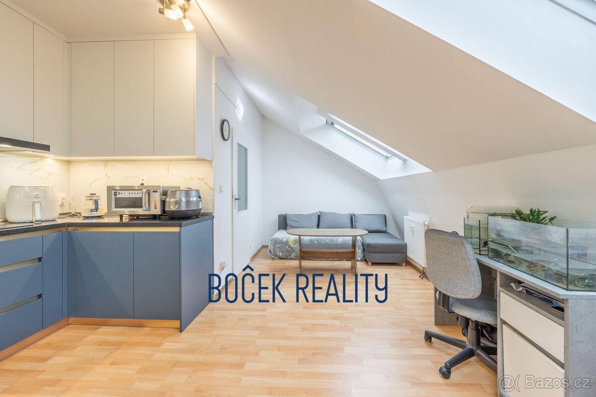 Prodej bytu 3+kk 62 m², Žebrák, ev.č. 10112 - 4