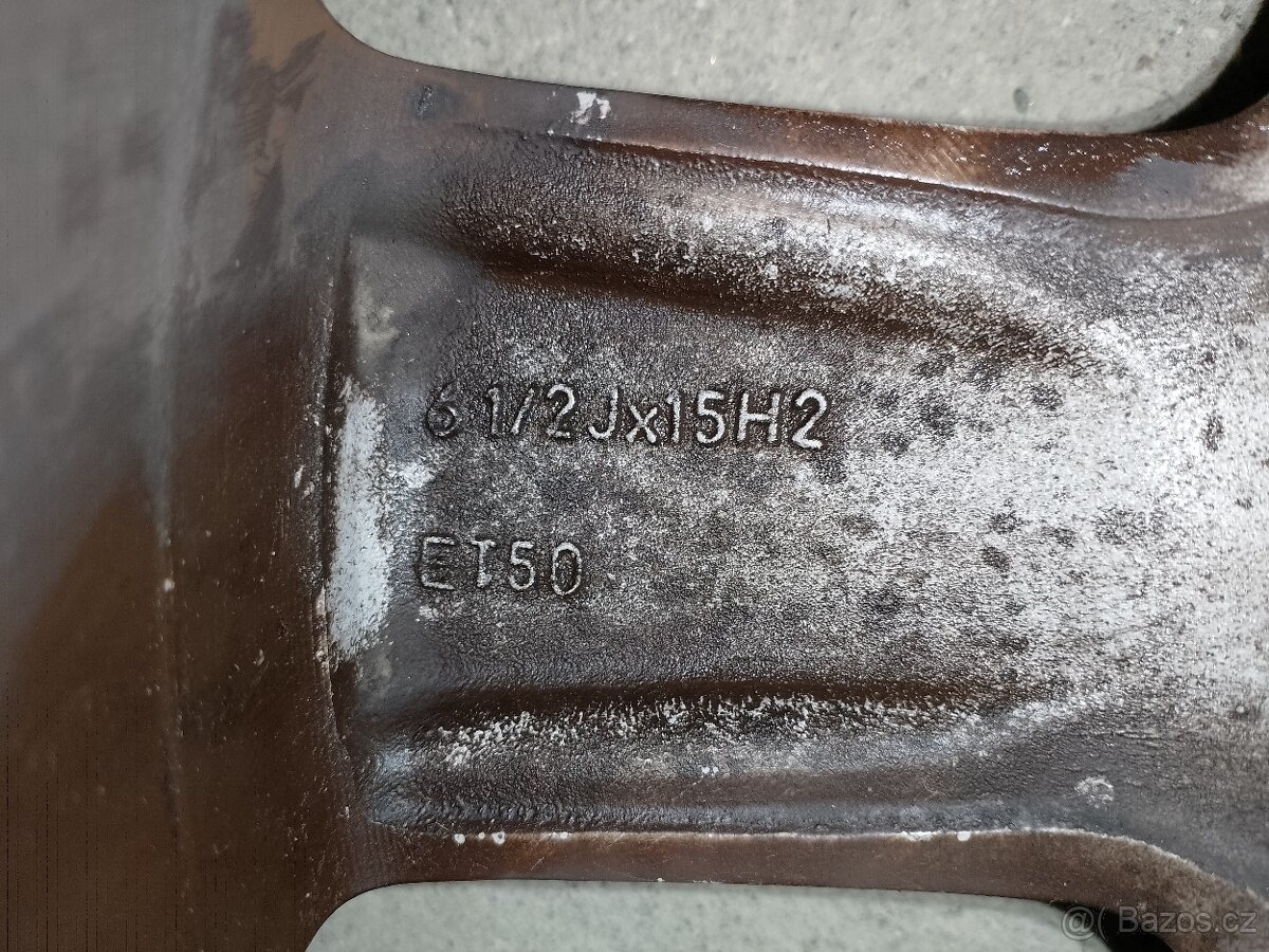 Prodám Alu kola vw - 4