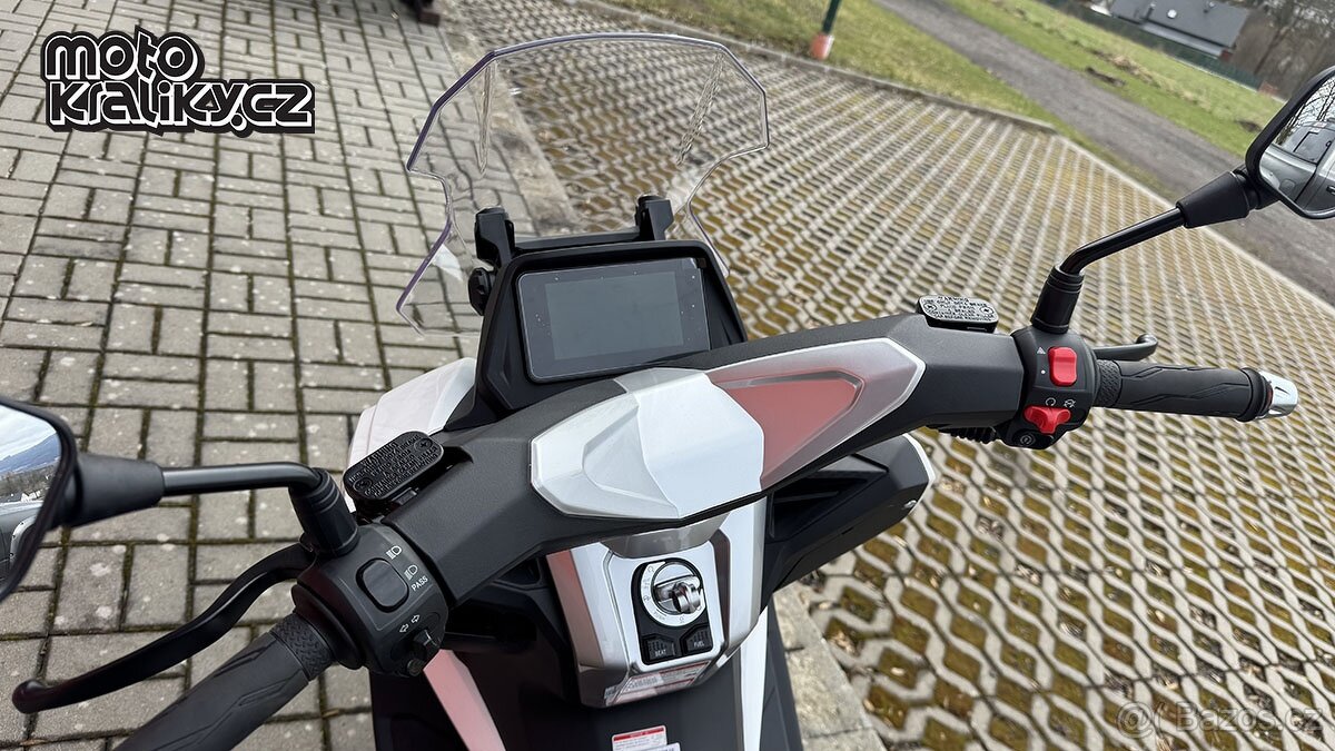 Nový skutr TUMOTO EASYMAX PLUS 125 - 4