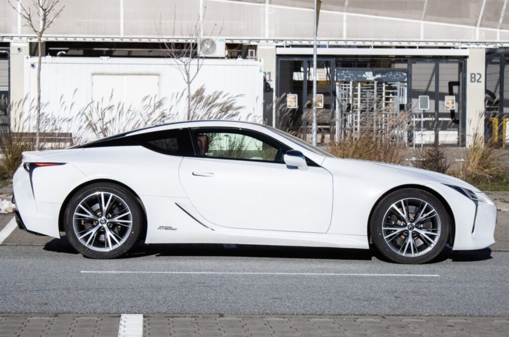 Lexus LC 500h, (2017) - 4
