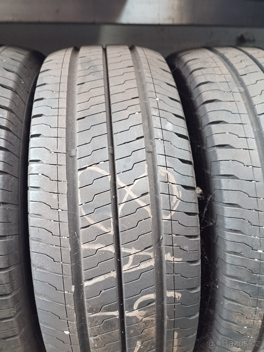 235/65/216C Continental - 4