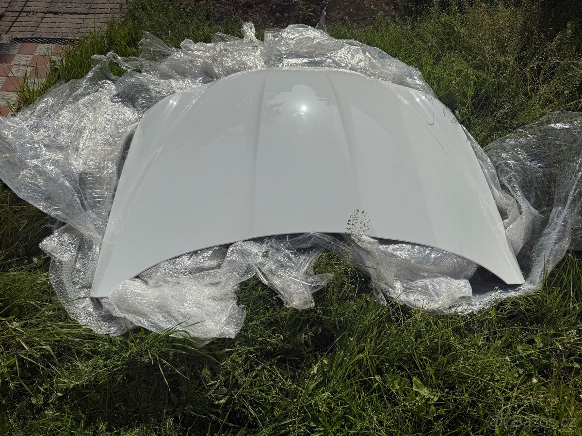 Kapota Jaguar XF 2010 Bílá - 4