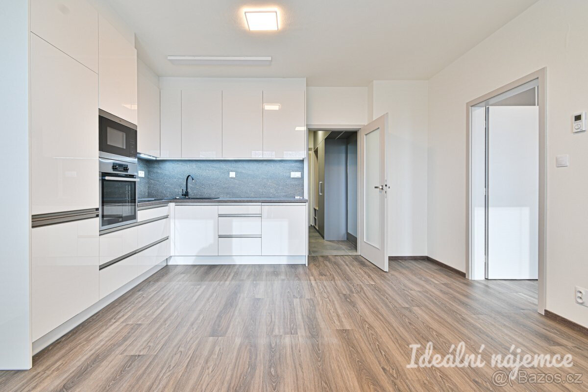 2+kk, Křepelčí - 4