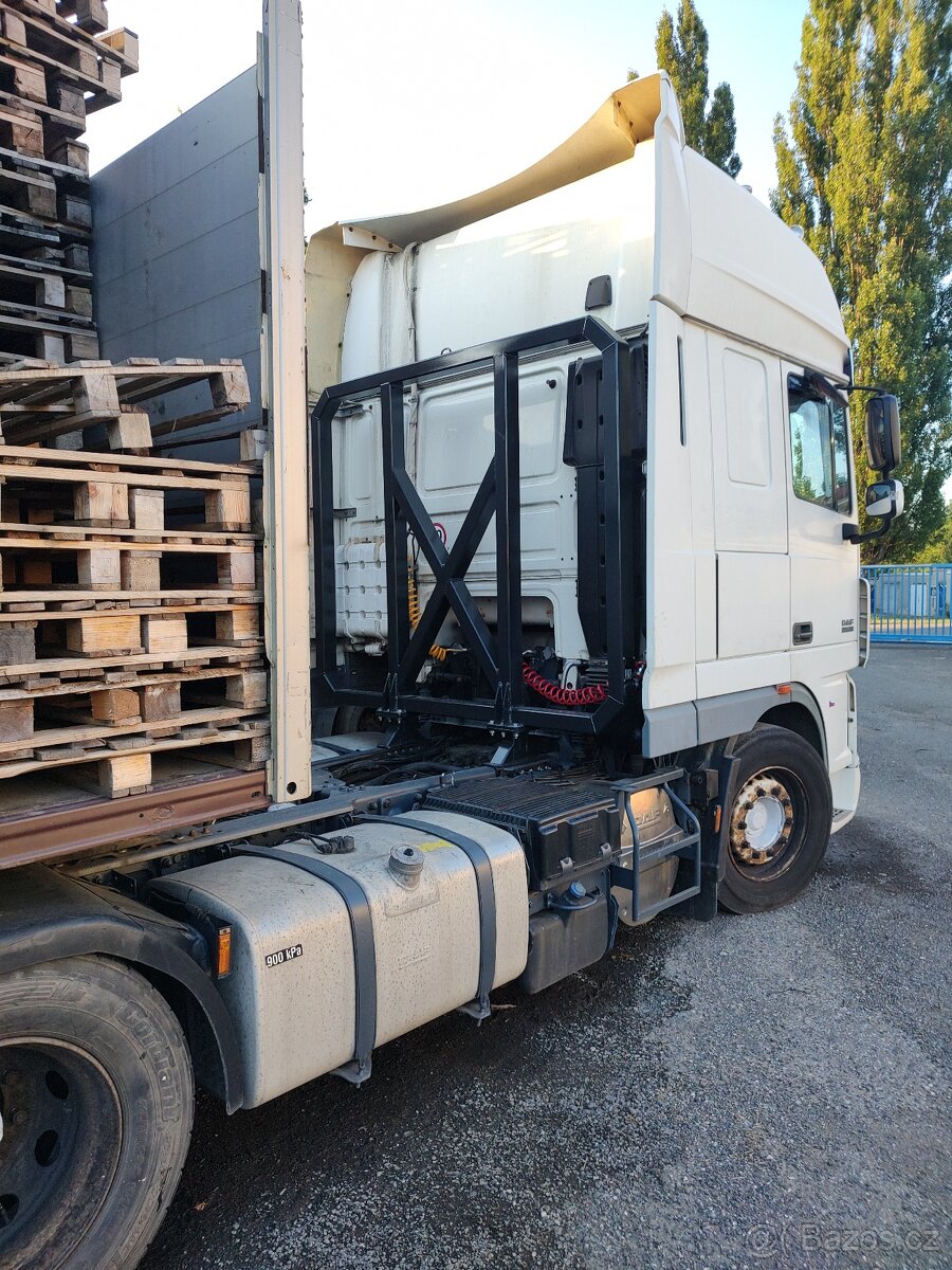 Traktor DAF XF 460 - 4