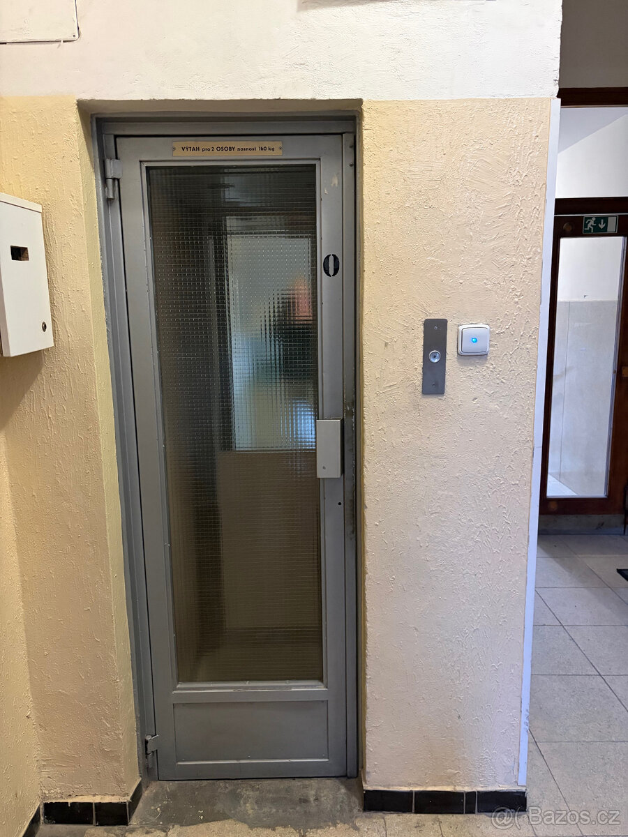 PRONÁJEM BYTU 2KK PRAHA 5 KOŠÍŘE - 4