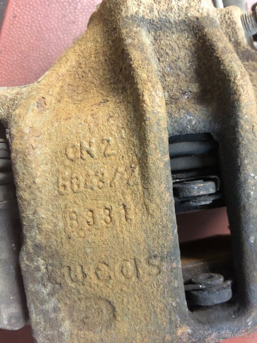 AUDI A4 B6, B7 00-07 - PŘEDNÍ BRZDIČE - 4