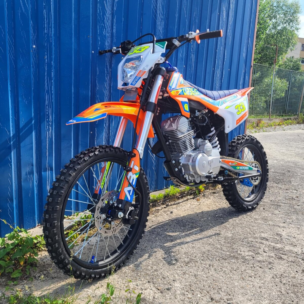Pitbike UPBEAT 250cc 19/16“ E-START - 4