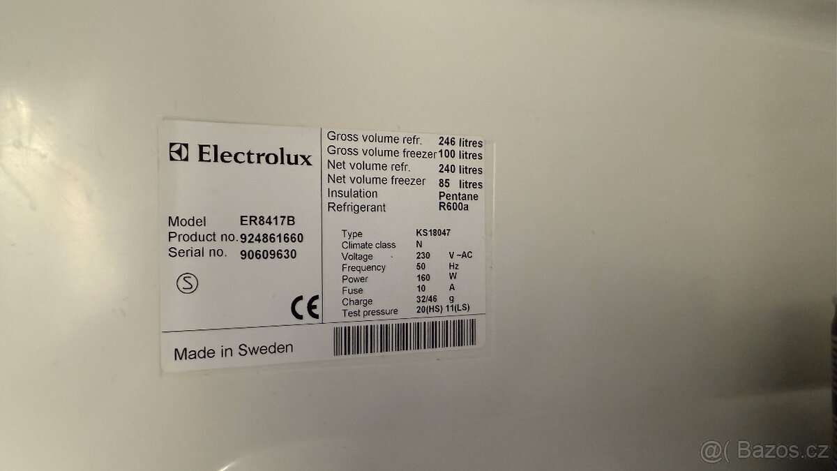 Lednice s mrazákem Electrolux ER8417B - 4