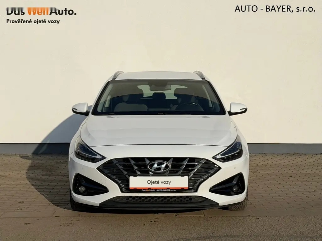 Hyundai i30, 1.6CRDi 85kW AUTOMAT SMART - 4
