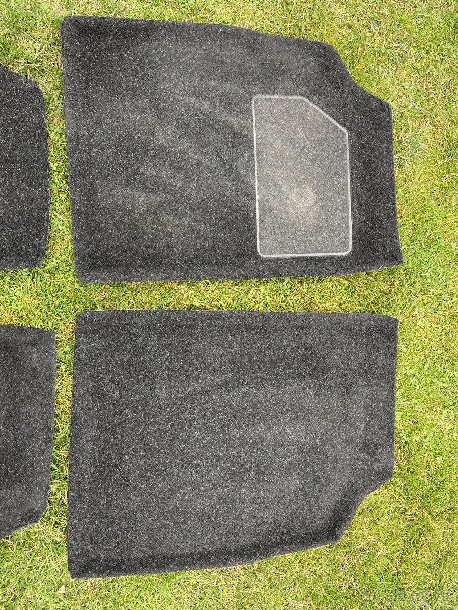 Ligier koberečky 2x - 4