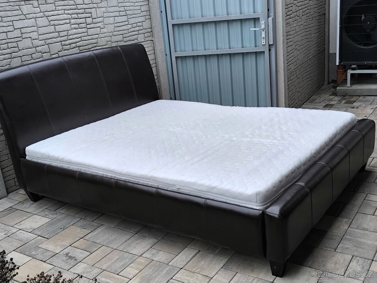 Prodám manželskou postel + Matraci ZDARMA - 4