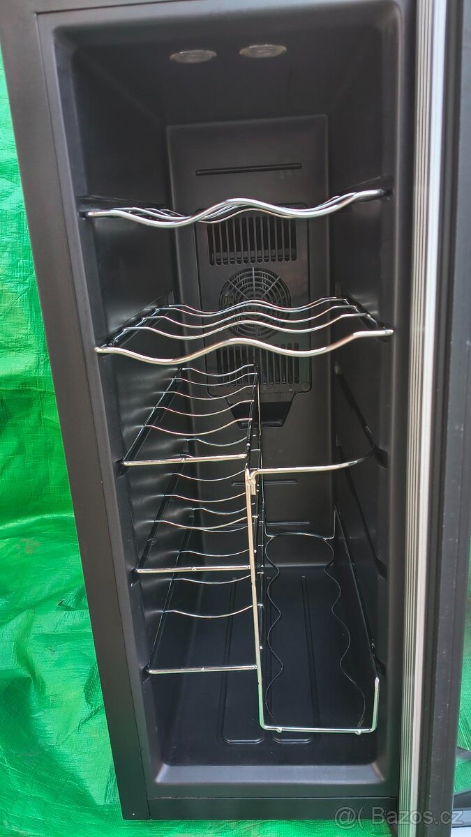 Prodám vinotéku PHILCO - 4