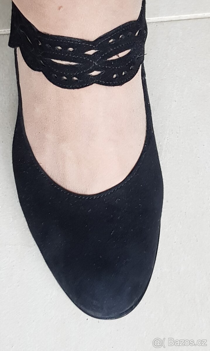 Černé společenské lodičky – značka GABOR - 4