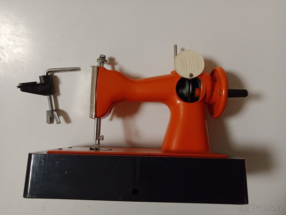Dětský šicí stroj, SSSR - 4