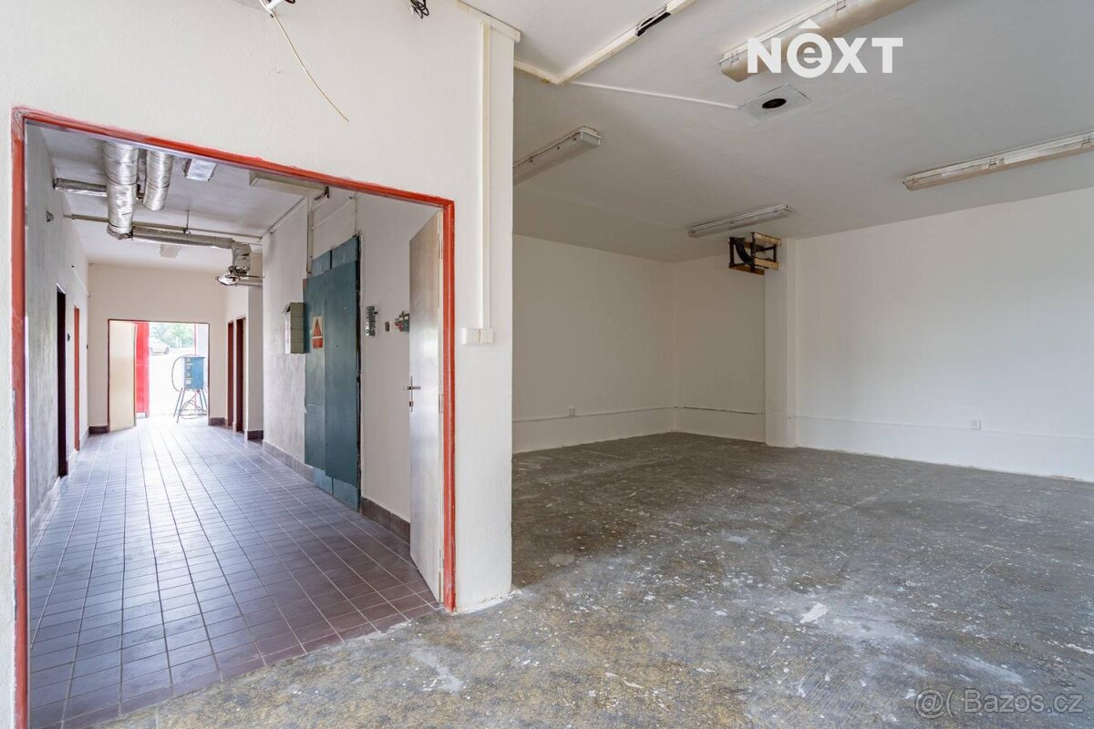 Pronájem komerční Obchodní prostory, 320㎡ - 4