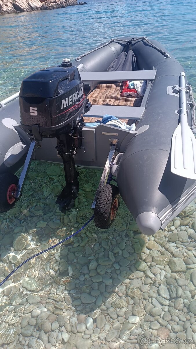 Prodám člun + motor - 4