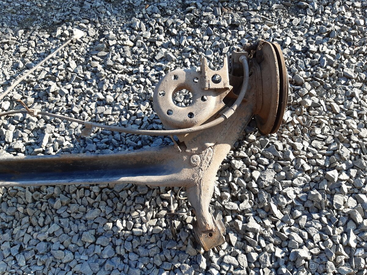 Toyota Auris náprava - 4