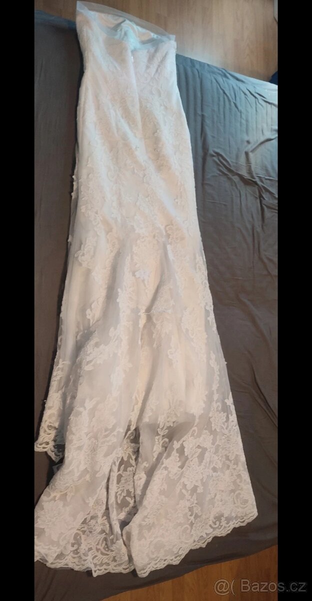 Prodám šaty vel. S - 4