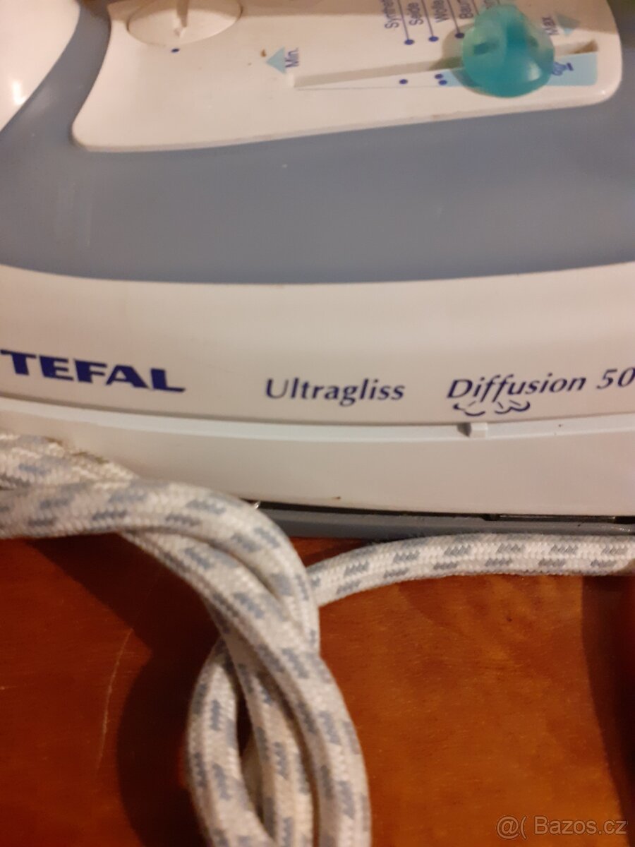 Žehlička TEFAL - 4