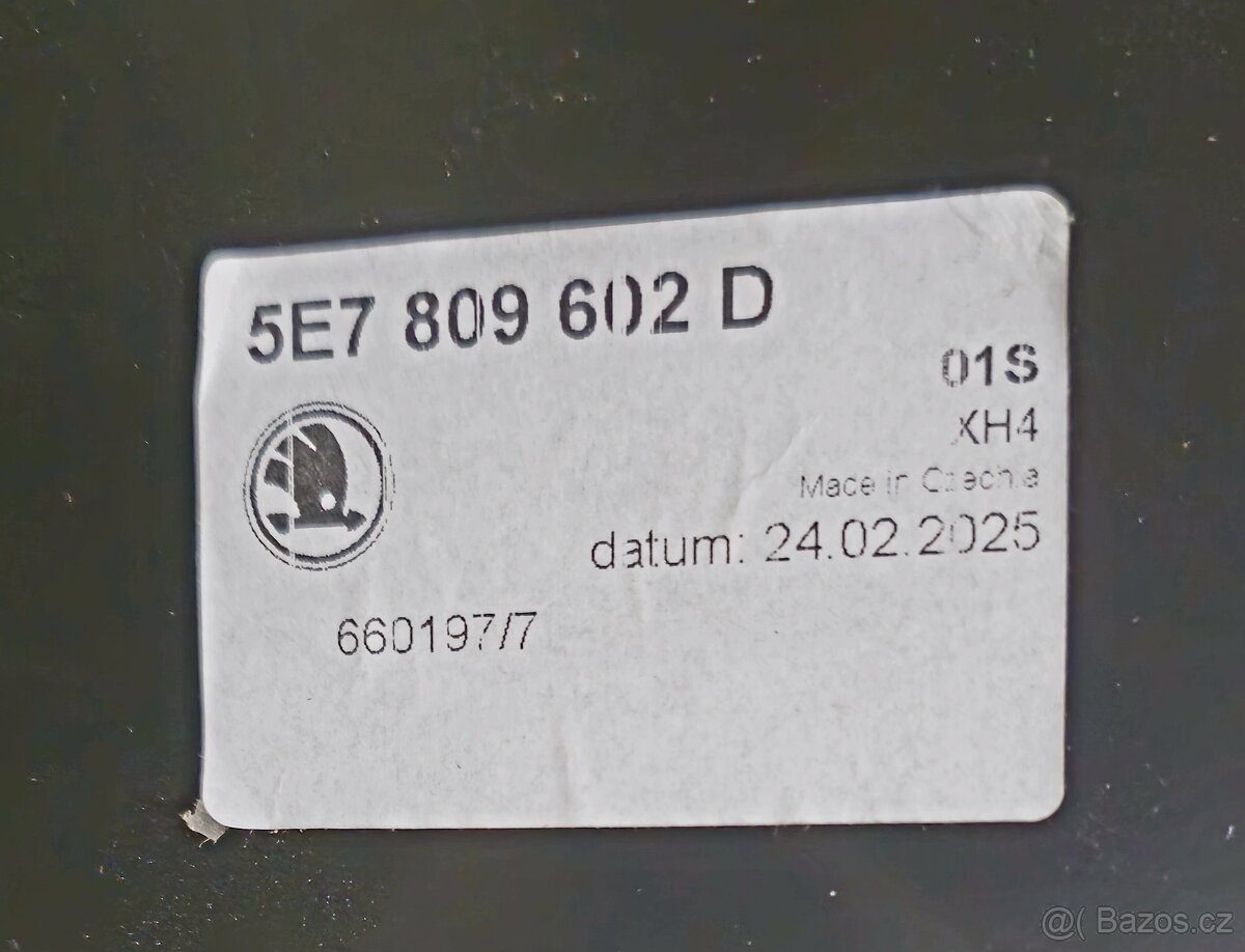 Pravý práh Škoda Octavia IV - 4