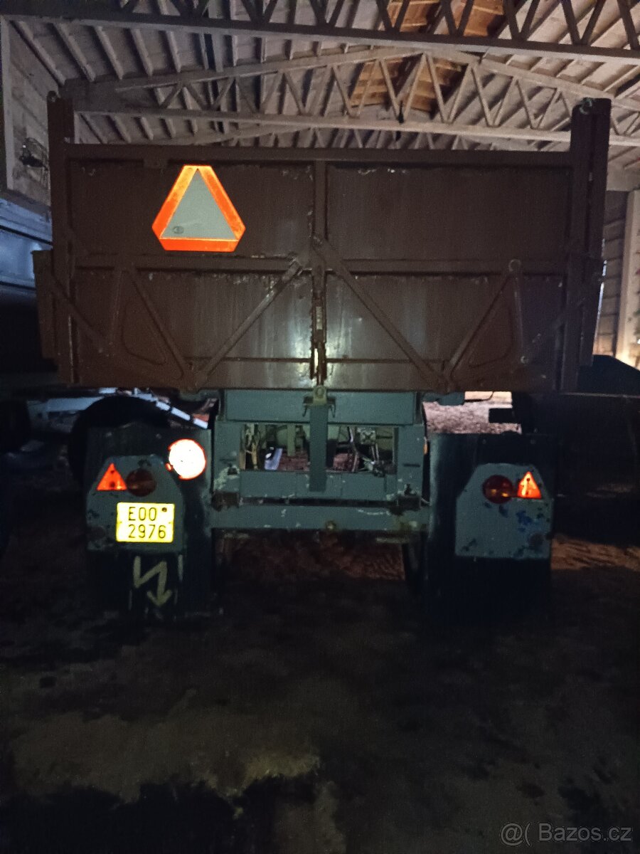 Traktorový přívěs BSS - 4