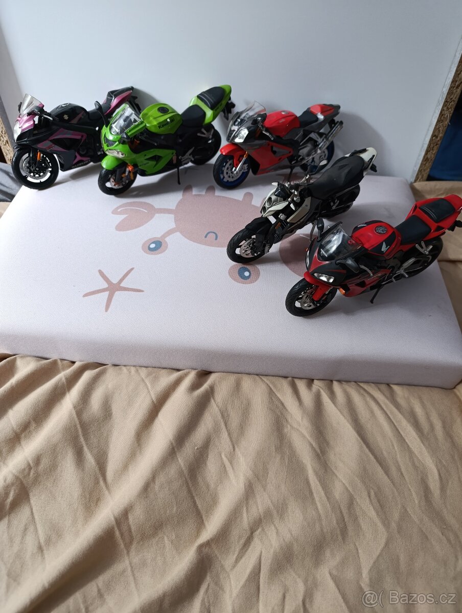 Modely motorek - 4
