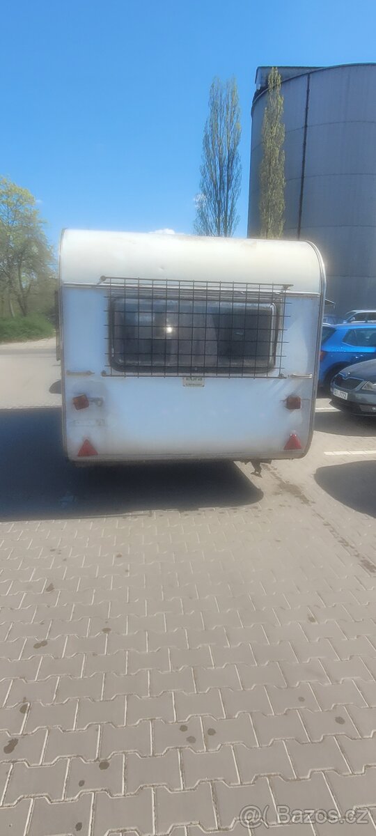 Karavan na pevné stání - 4