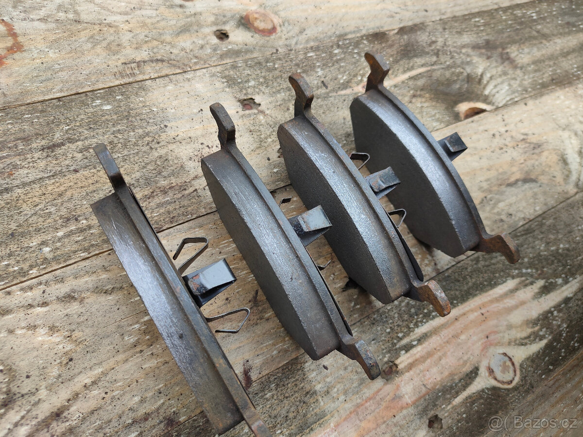 Kotouče a destičky Fabia, Octavia, Golf IV - 4