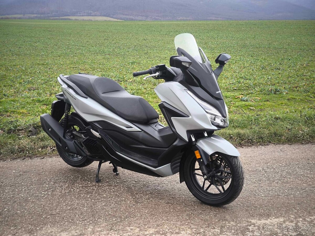 Honda Forza 125cm r.v 2022 - 4
