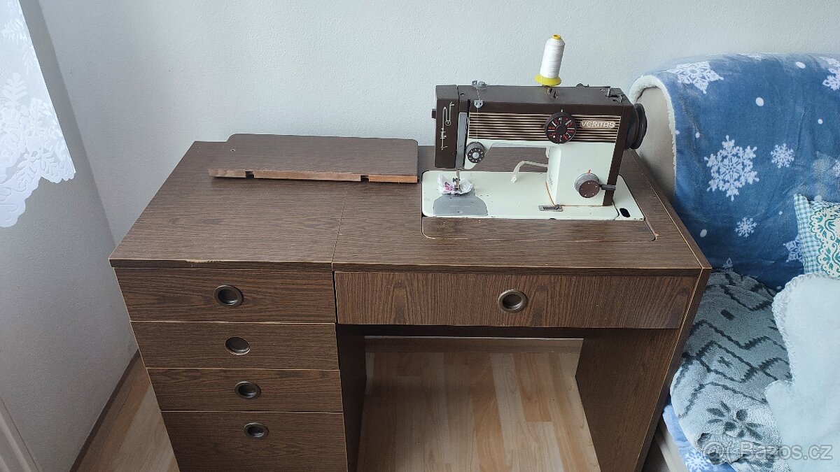 Prodám šicí stroj - 4