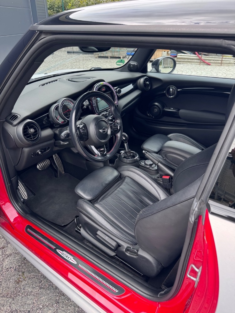 Mini Cooper JCW F56 - 4