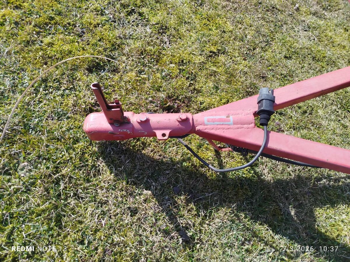 Prodám přívěsný vozík - 4